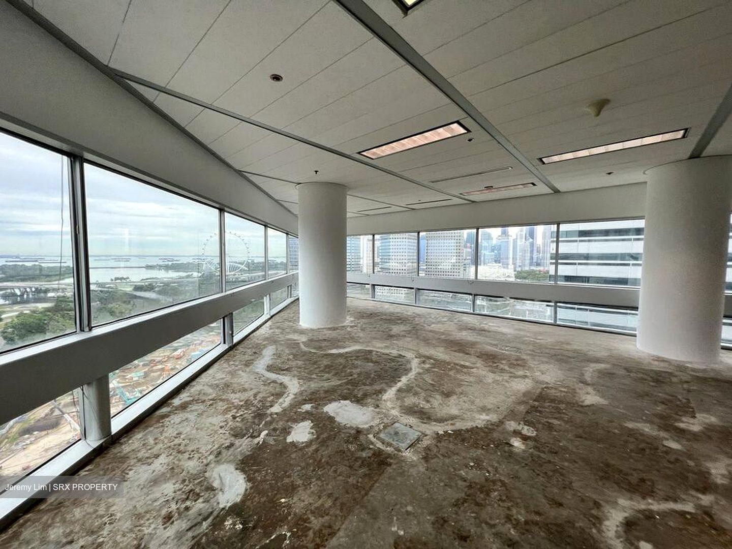 Gateway West (D7), Office #588084681